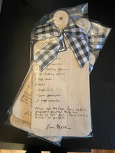 Load image into Gallery viewer, Customized Engraved Handwritten Keepsake Memorial Family Recipe Cutting Board