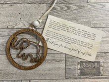 Load image into Gallery viewer, Elephant Friendship Gift, Elephant Ornament, Special Friend Keepsake, Sisterhood Ornament, Elephant Sisterhood Circle, Best Friend Gift, Story Card