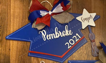 Load image into Gallery viewer, Personalized Graduation Decor Wall Hanger