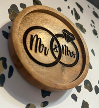 Load image into Gallery viewer, Round Acacia Ring Dish/Tray, Wedding Gift, Mother’s Gift, Father’s Gift, Anniversary, Couple
