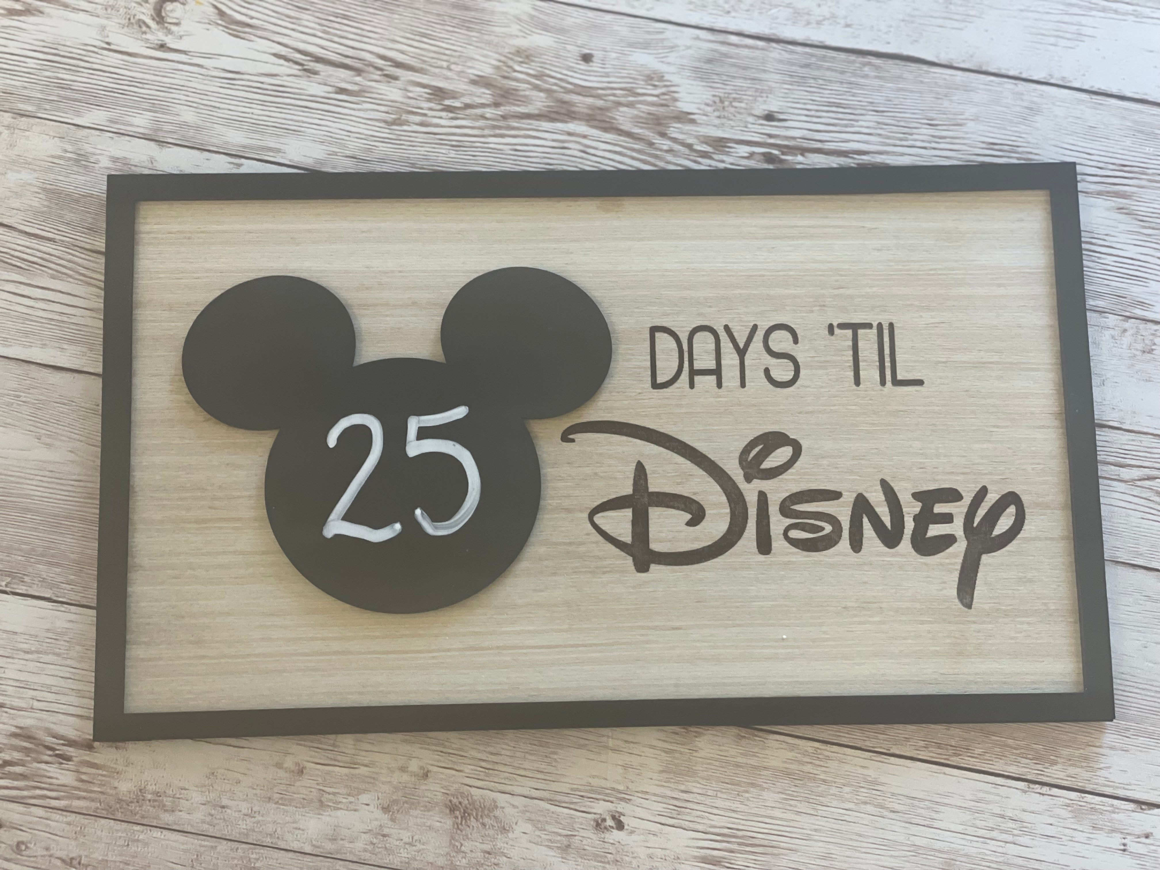 Days ‘Til Disney Chalkboard Countdown Sign/Shelf Sitter – LivaBella Designs
